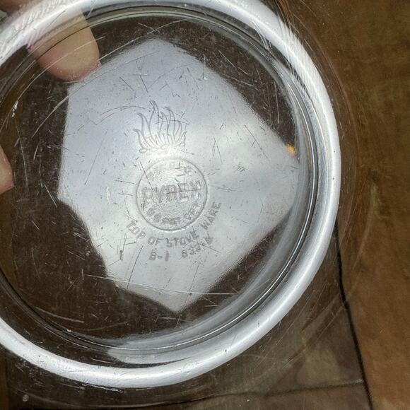 Vintage 1940s Flameware B-I 833-B Blue Tint Pan Skillet Bowl USA - Picture 5 of 9